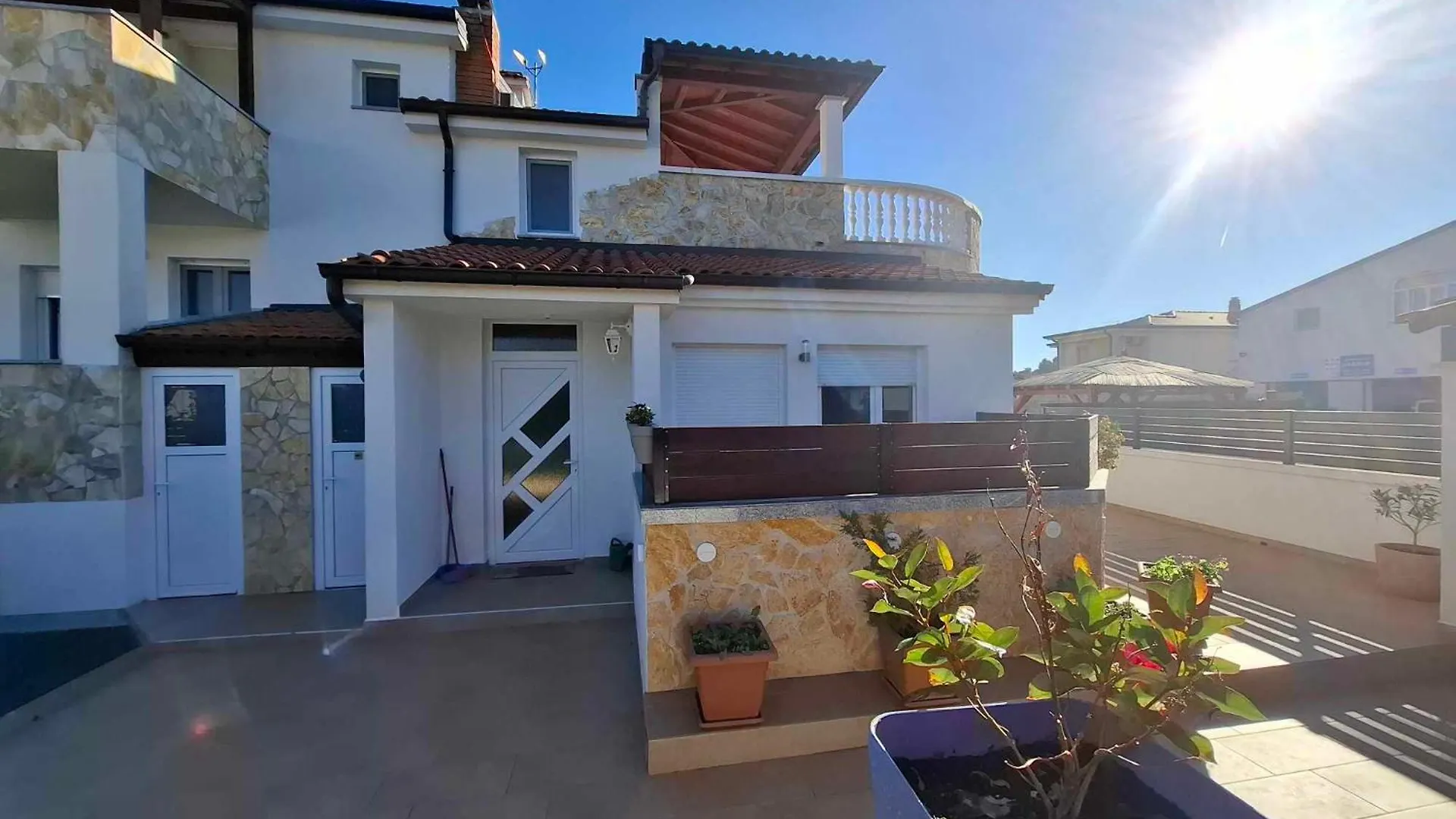 פולה Sanus Apartments